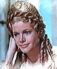 Honor Blackman - Celebrity biography, zodiac sign and famous quotes